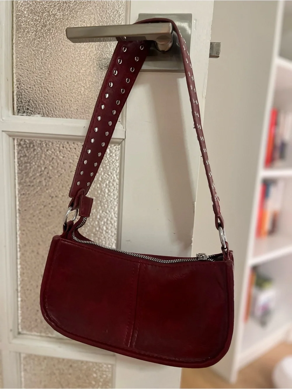 Women's Stud-Detail Burgundy Shoulder Bag - Picture 2 of 6